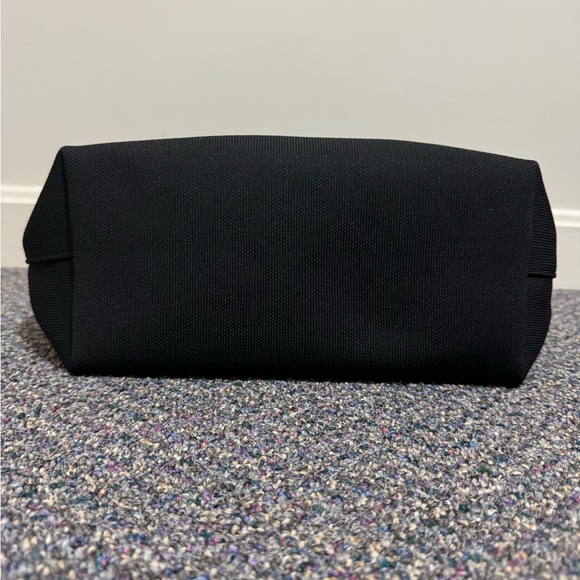 Cuyana Tall Tote Insert - Picture 3 of 5